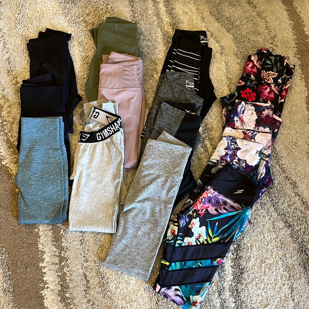 BUNDLE - XS LEGGINGS 14 PAIR